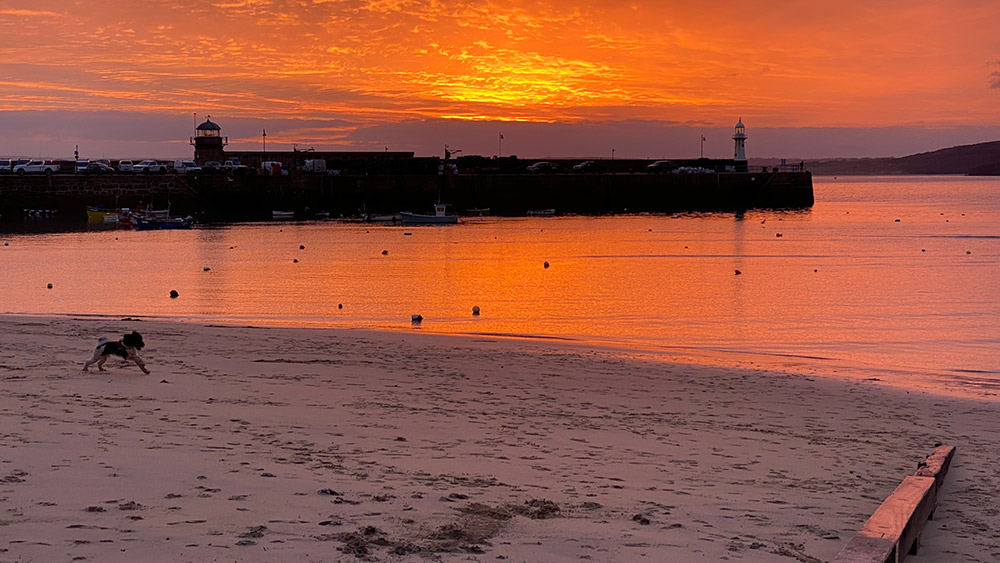 Sunrise, St ives Harbour